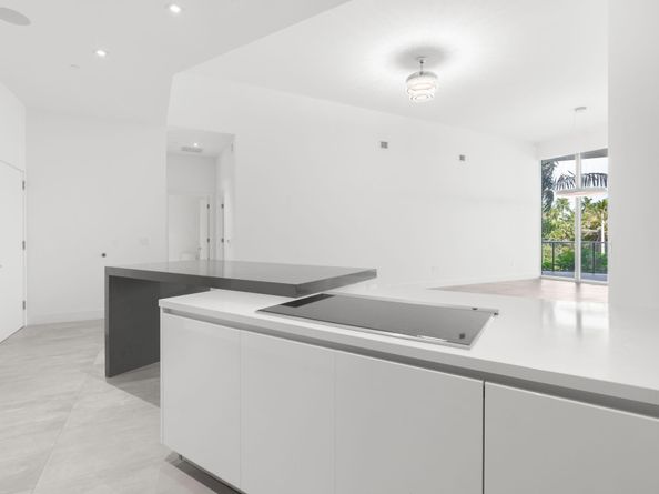 701 N Fort Lauderdale Beach Blvd 214, Fort Lauderdale FL 33304