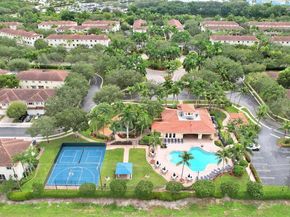 2850 S Oasis Drive, Boynton Beach FL 33426
