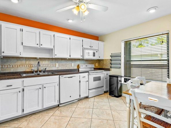 3709 Hertford Court, Greenacres FL 33463