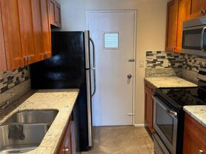 1407 NE 56th St 201, Fort Lauderdale FL 33334