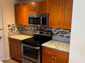 1407 NE 56th St 201, Fort Lauderdale FL 33334