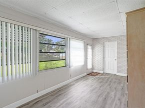 4738 NW 5th St, Plantation FL 33317