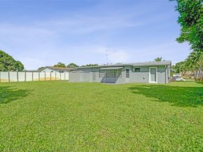 4738 NW 5th St, Plantation FL 33317