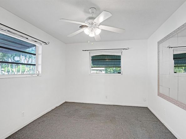 4738 NW 5th St, Plantation FL 33317