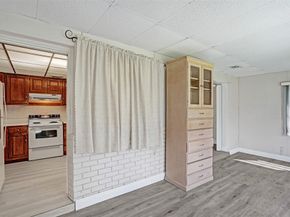 4738 NW 5th St, Plantation FL 33317