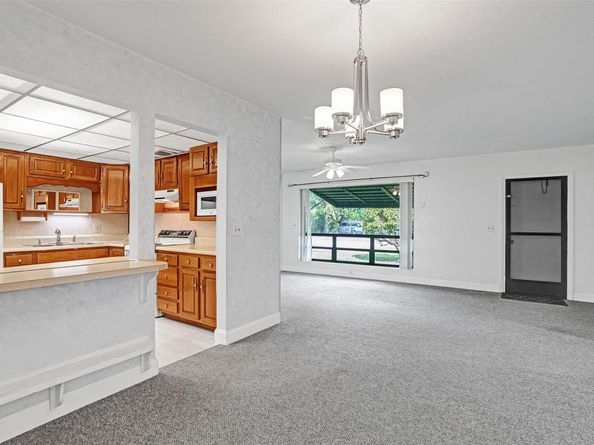 4738 NW 5th St, Plantation FL 33317