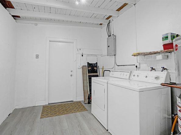 4738 NW 5th St, Plantation FL 33317