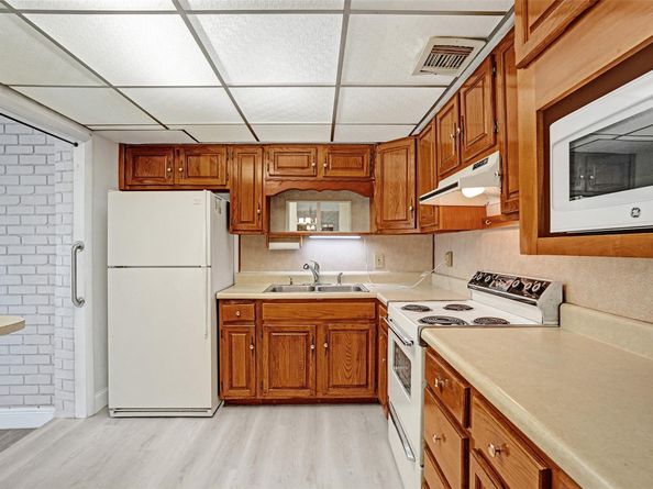 4738 NW 5th St, Plantation FL 33317