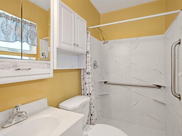 4738 NW 5th St, Plantation FL 33317