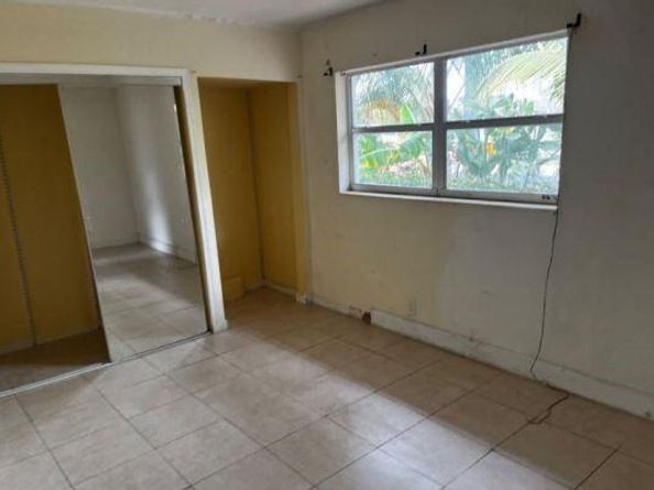 312 - 316 NE 4th St#1-3, Pompano Beach FL 33060