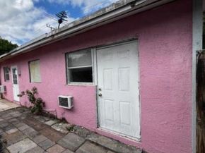 312 - 316 NE 4th St#1-3, Pompano Beach FL 33060