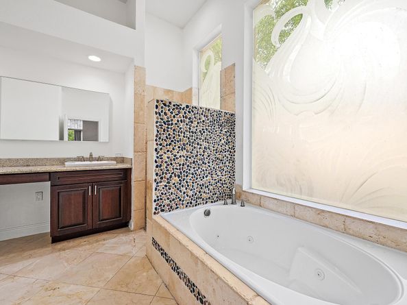 6612 NW 23rd Terrace, Boca Raton FL 33496