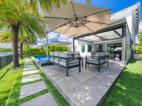 10826 Oceano Way, Parkland FL 33076