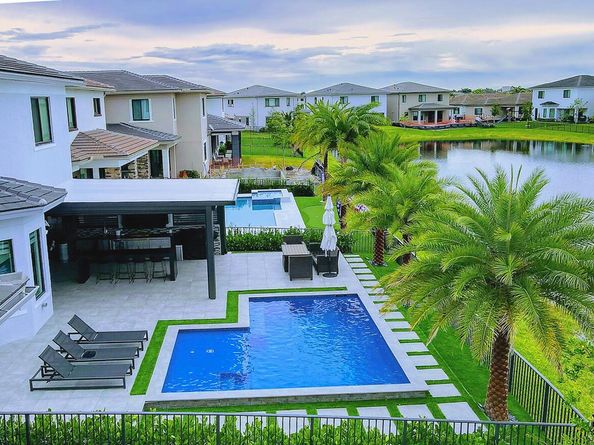 10826 Oceano Way, Parkland FL 33076