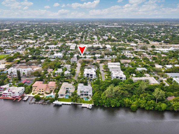 1001 NE 8th Avenue 112, Delray Beach FL 33483