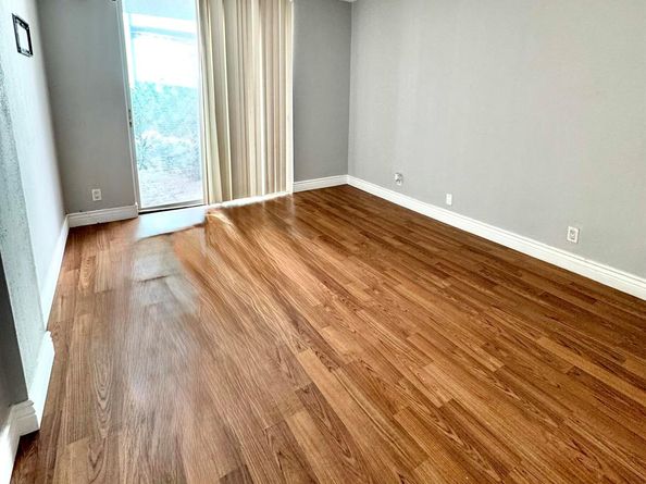 2903 NE 163 Street 208, North Miami Beach FL 33160