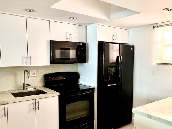 2903 NE 163 Street 208, North Miami Beach FL 33160