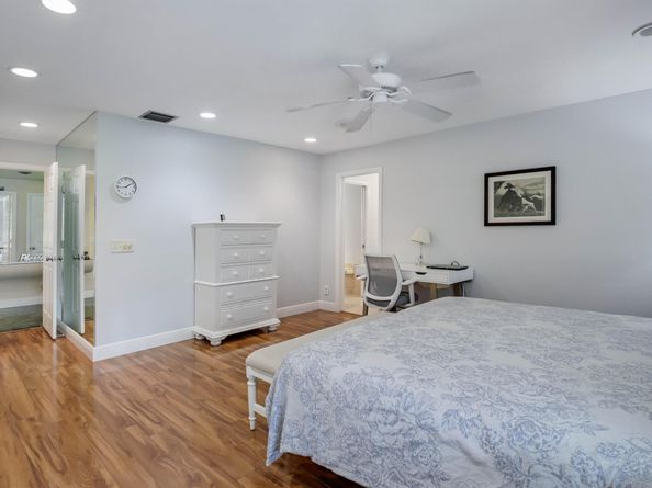 6827 Fountains Circle, Lake Worth FL 33467