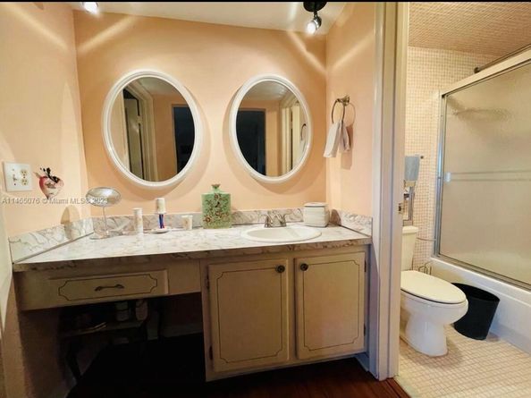 308 Wellington D, West Palm Beach FL 33417