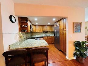 308 Wellington D, West Palm Beach FL 33417