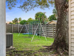 7527 SW 7th Street, North Lauderdale FL 33068