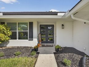 18 Berwick Road, Palm Beach Gardens FL 33418
