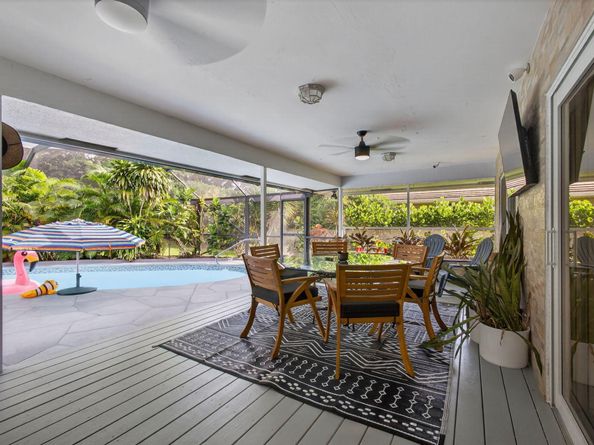18 Berwick Road, Palm Beach Gardens FL 33418
