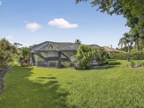 18 Berwick Road, Palm Beach Gardens FL 33418
