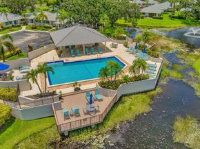 18 Berwick Road, Palm Beach Gardens FL 33418