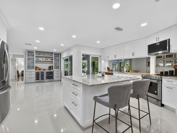 18 Berwick Road, Palm Beach Gardens FL 33418