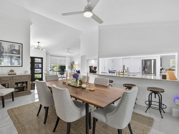 18 Berwick Road, Palm Beach Gardens FL 33418