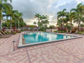 855 Blue Ridge Circle 855, West Palm Beach FL 33409