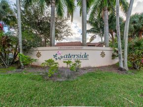 855 Blue Ridge Circle 855, West Palm Beach FL 33409