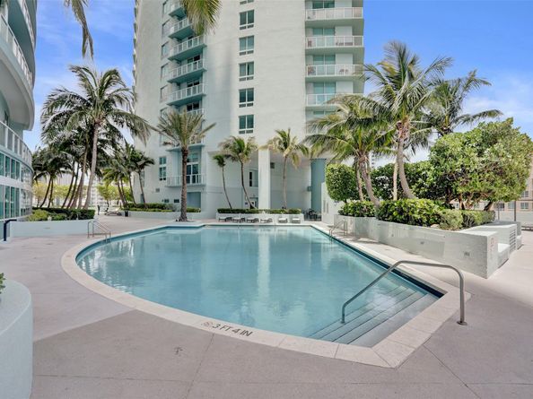 1900 N Bayshore Dr 715, Miami FL 33132