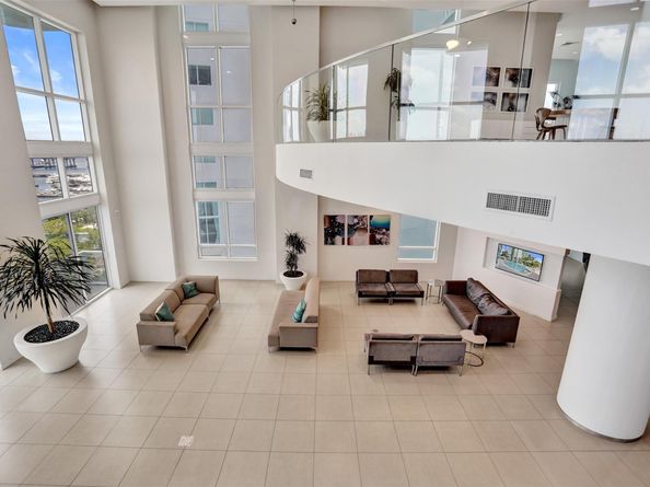 1900 N Bayshore Dr 715, Miami FL 33132
