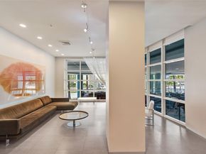 1900 N Bayshore Dr 715, Miami FL 33132