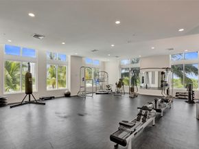1900 N Bayshore Dr 715, Miami FL 33132