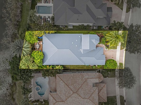 8264 NW 107th Ter, Parkland FL 33076