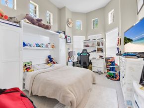 8264 NW 107th Ter, Parkland FL 33076