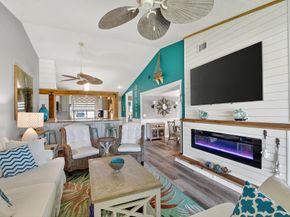 7578 Tahiti Lane 201, Lake Worth FL 33467