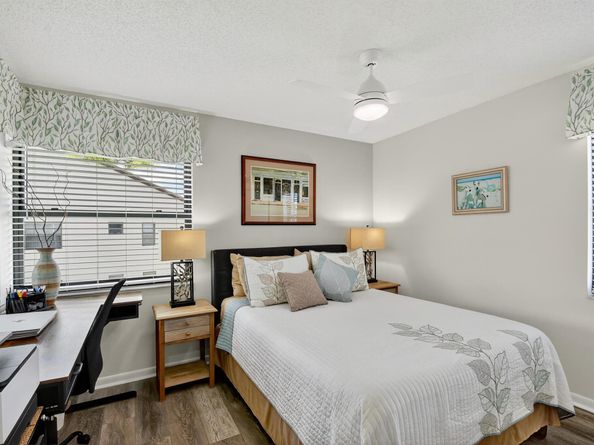 7578 Tahiti Lane 201, Lake Worth FL 33467