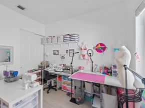 4940 SW 163rd Ave, Miramar FL 33027