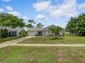 140 Village Circle, Jupiter FL 33458