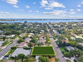 339 Linda Lane, West Palm Beach FL 33405