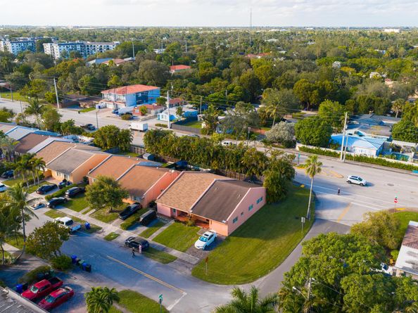 801 SW 12th Place, Fort Lauderdale FL 33315