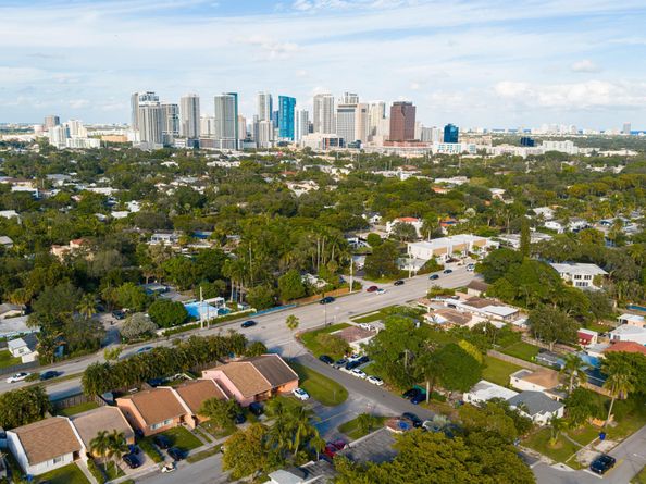 801 SW 12th Place, Fort Lauderdale FL 33315