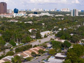 801 SW 12th Place, Fort Lauderdale FL 33315