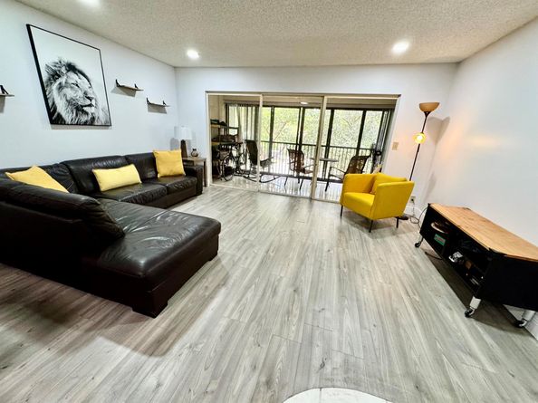 4155 NW 22nd Street 267g, Coconut Creek FL 33066