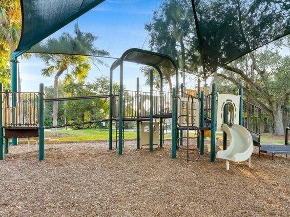 4155 NW 22nd Street 267g, Coconut Creek FL 33066