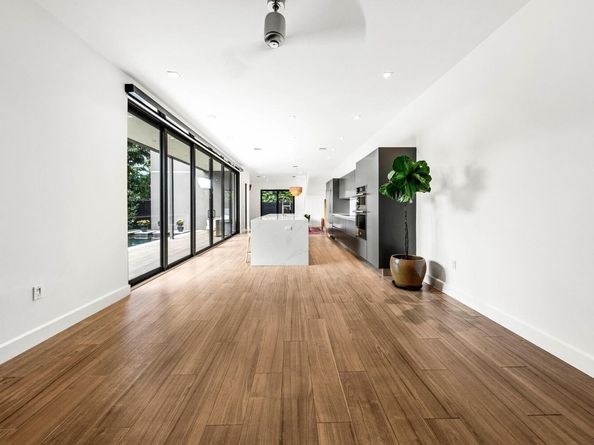 619 SW 10th St N/A, Fort Lauderdale FL 33315